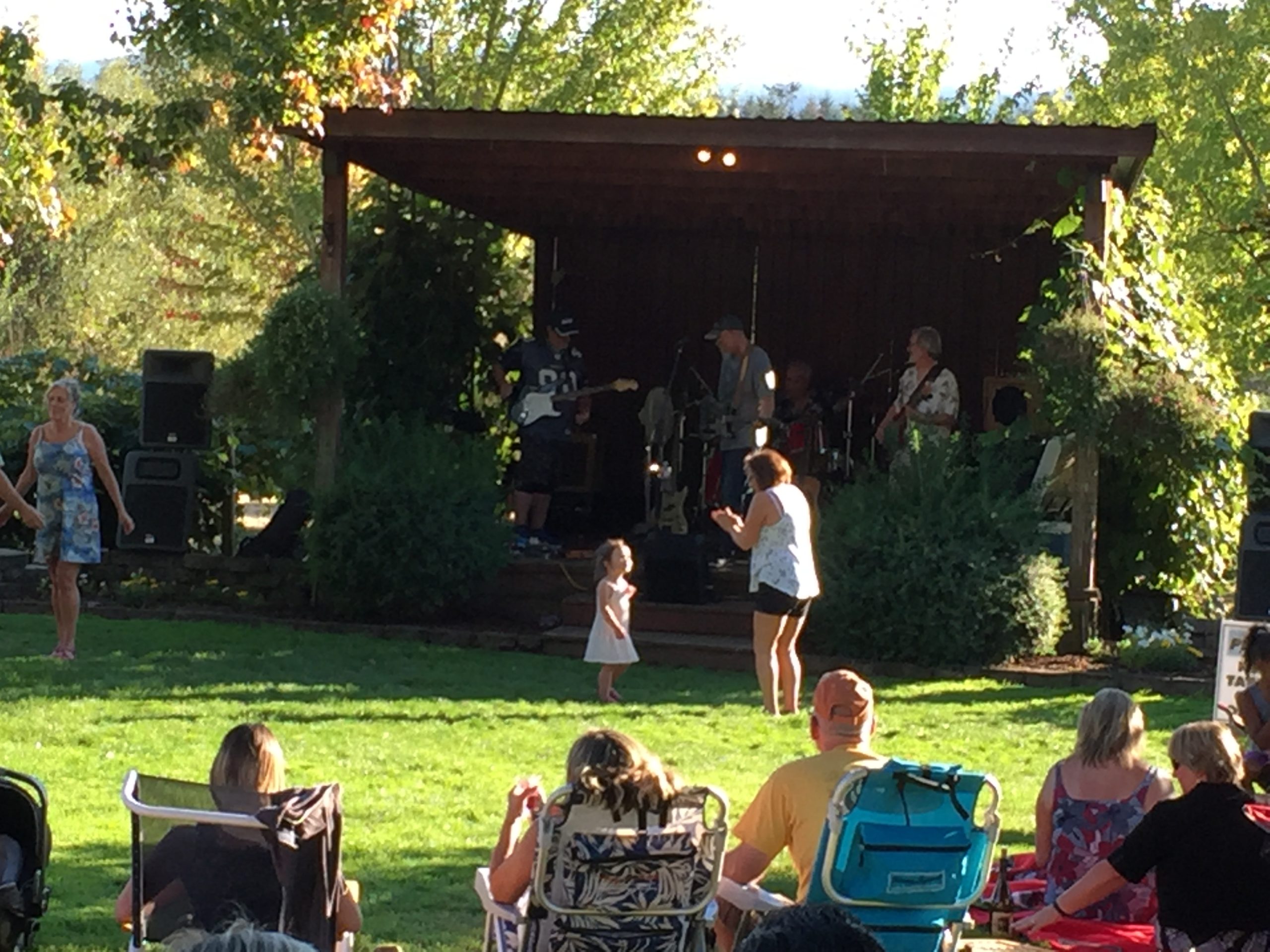Oak Knoll Winery