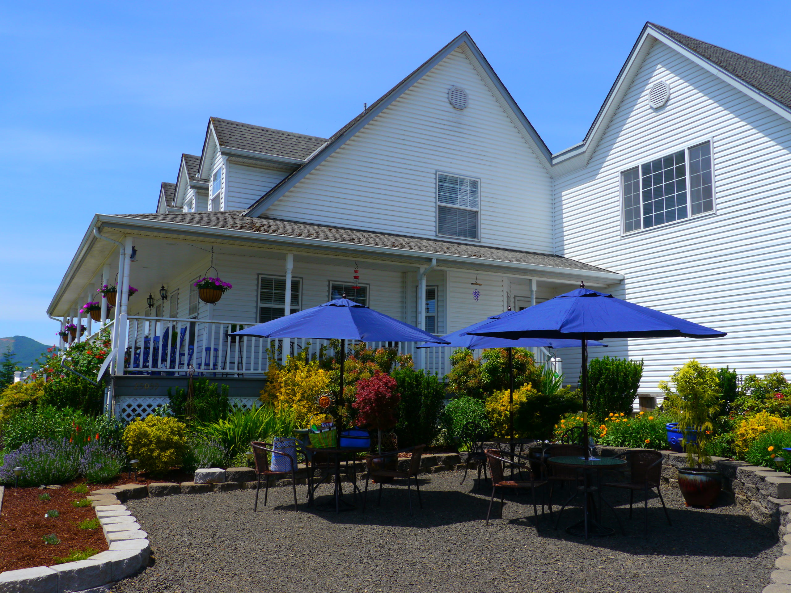 Bluebird Hill Cellars