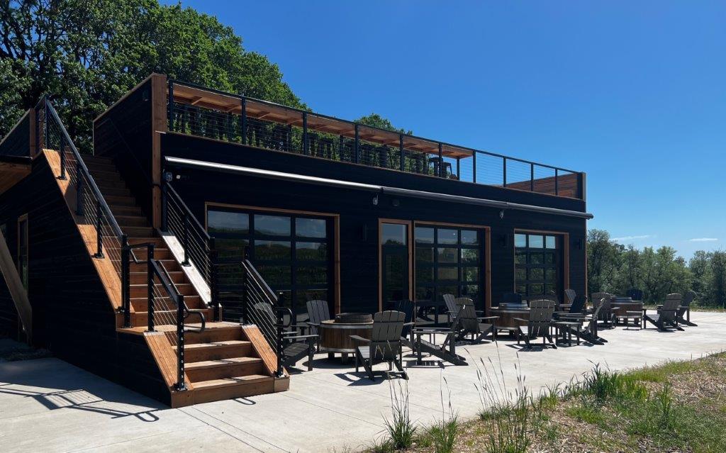 Black Dog Vineyard
