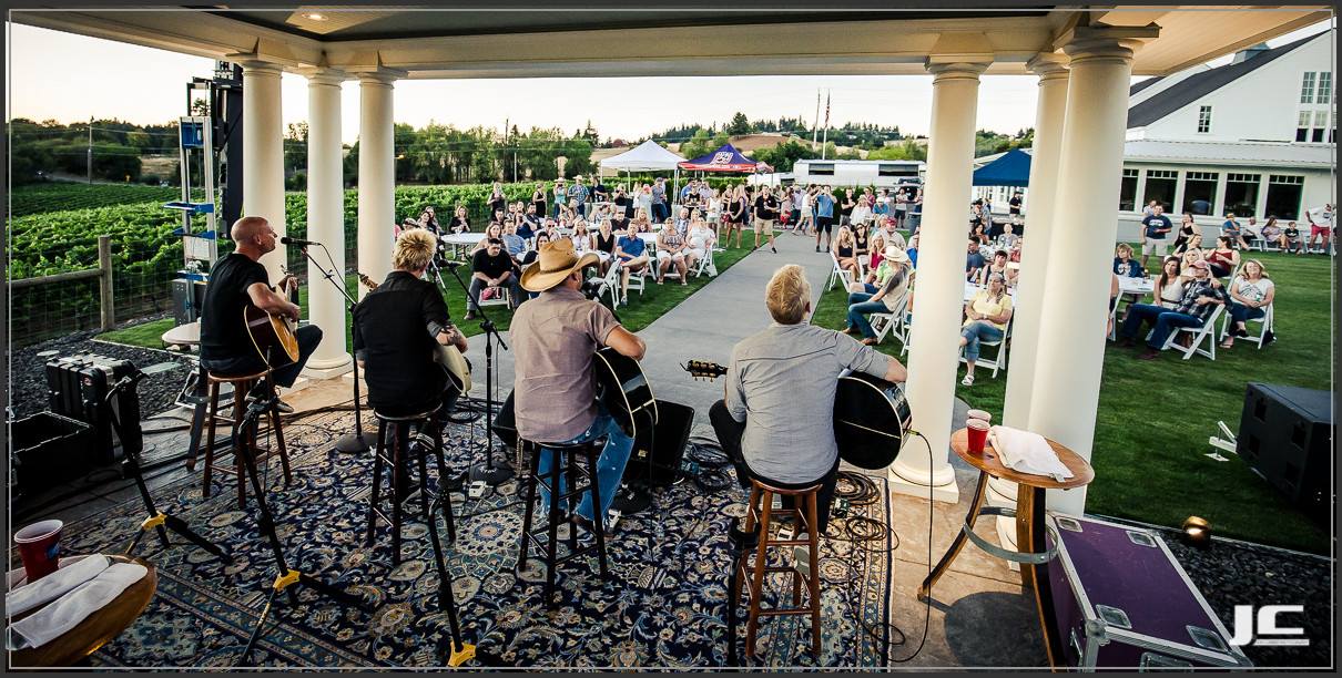 Oswego Hills Vineyard & Winery