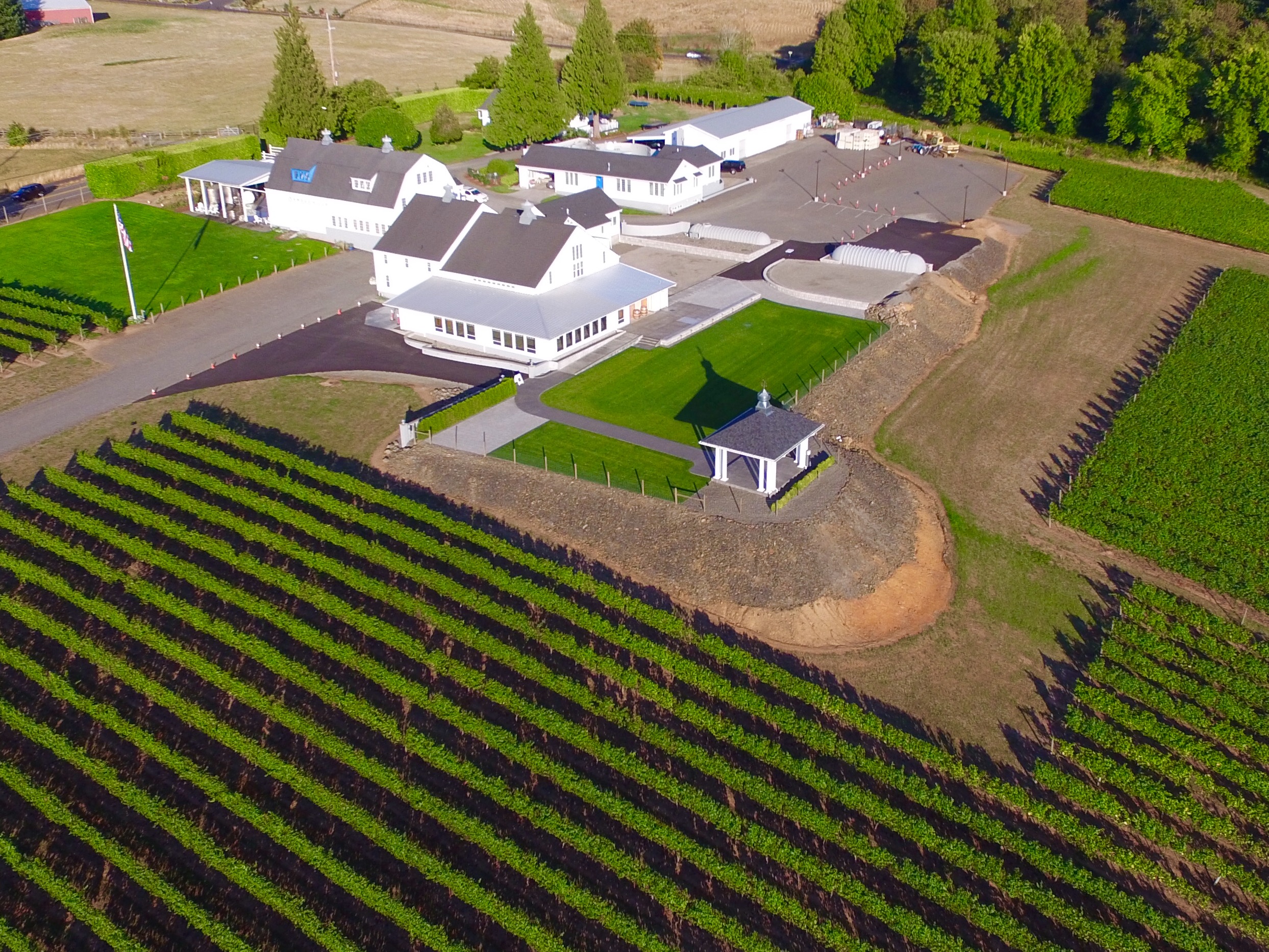 Oswego Hills Vineyard & Winery