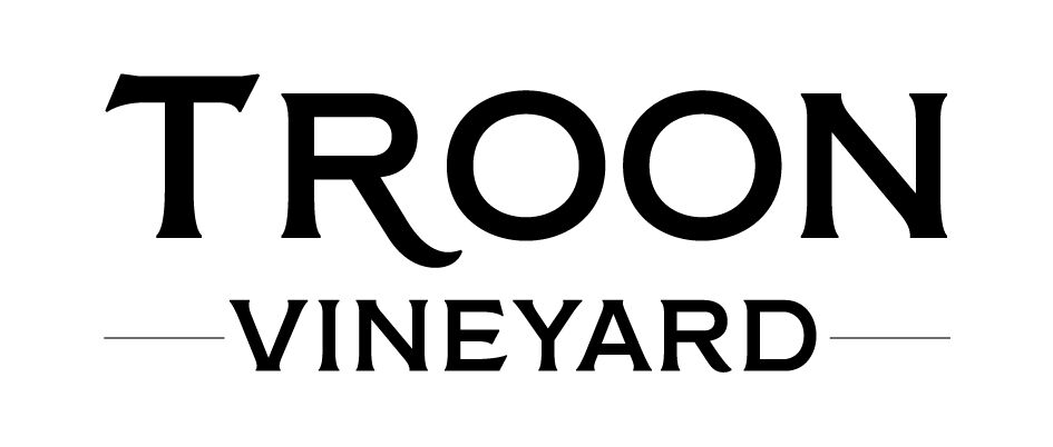 Troon Vineyard Logo