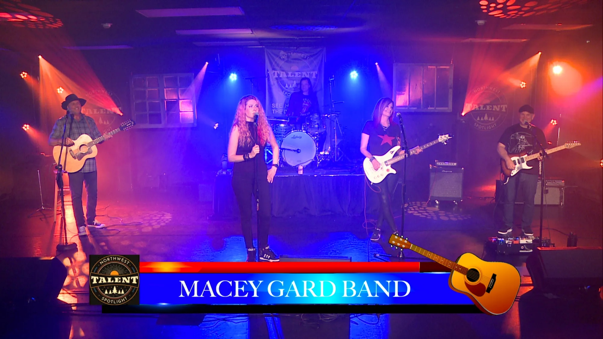 Friday Night Live featuring Macey Gard Band at Oak Knoll Winery