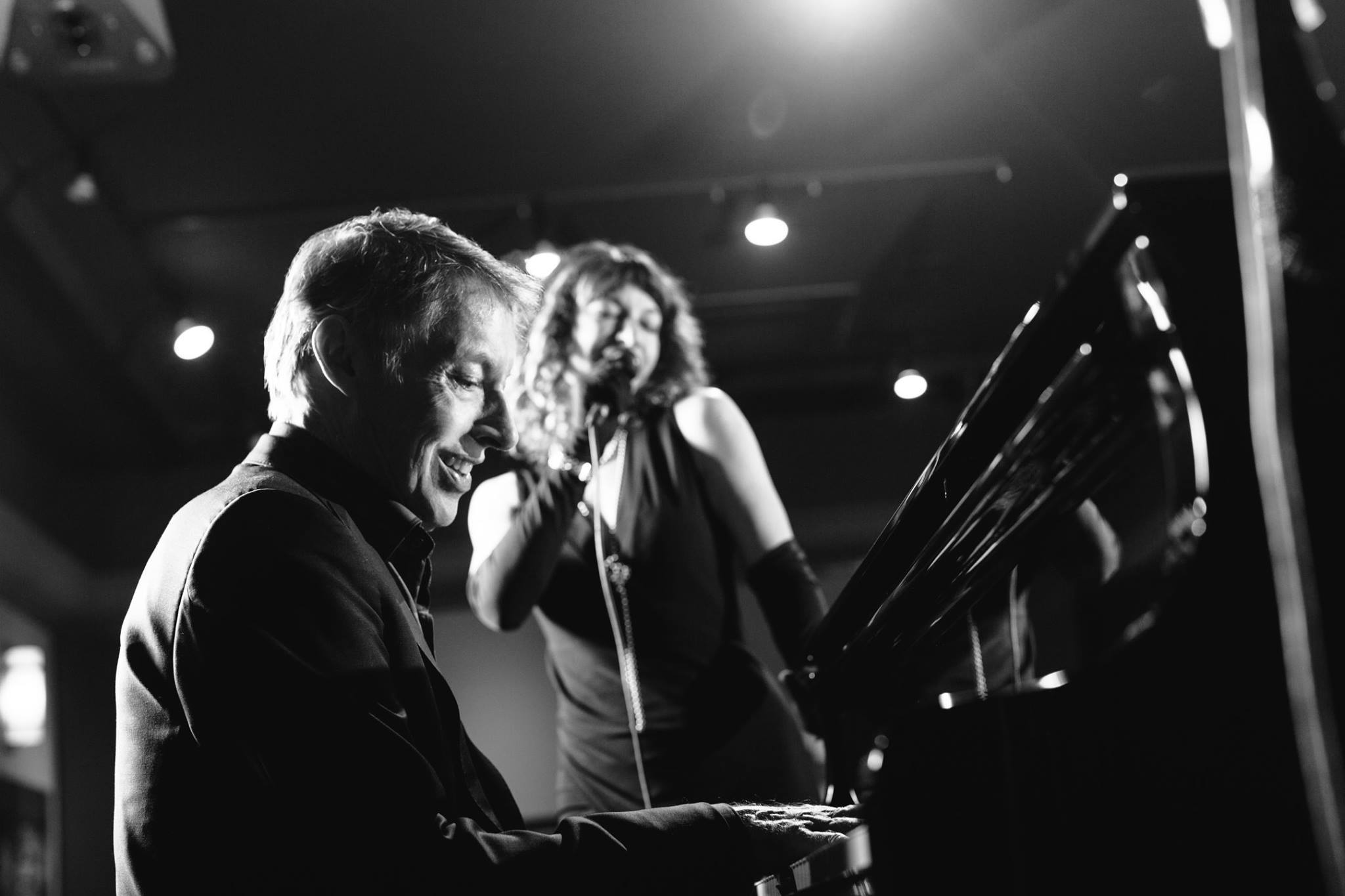 Stoller’s Winter Music Series Presents: Tom Grant & Shelly Rudolph